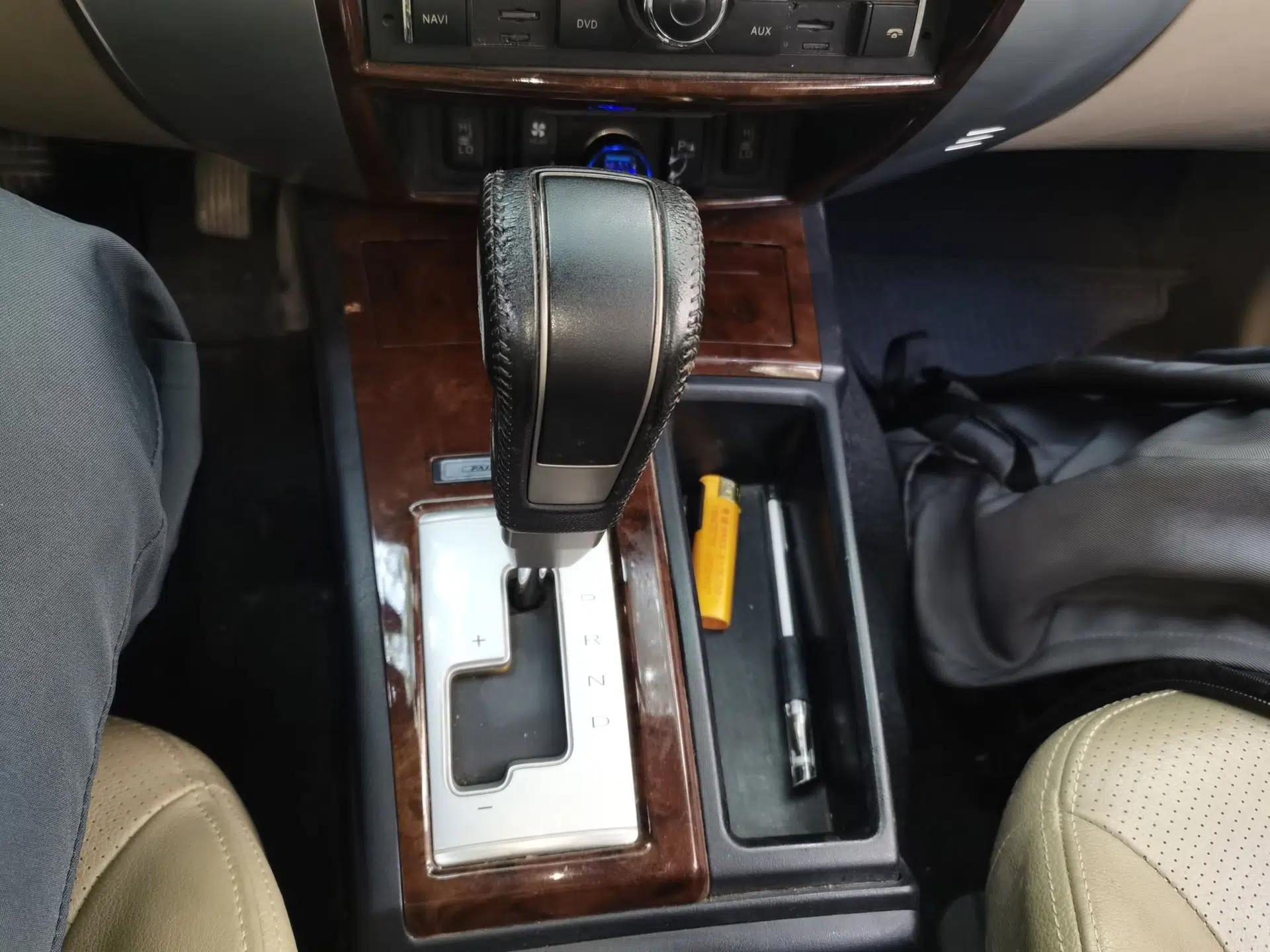 Mitsubishi Pajero Sport 2013 3.0L Automatic Two-Wheel Drive Luxury Edition — миниатюра 14