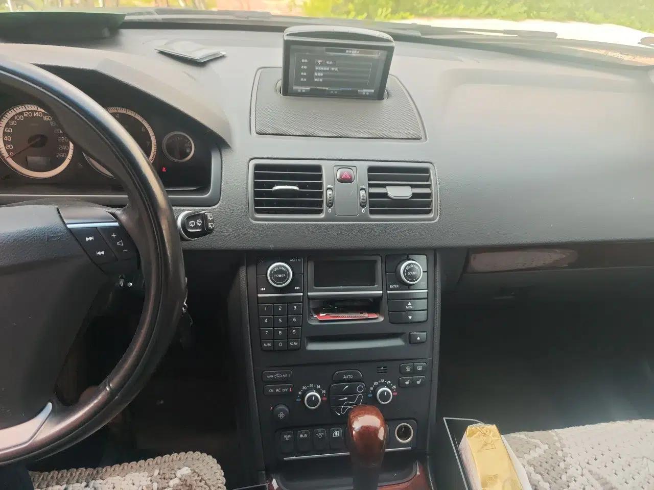 Volvo XC Classic — миниатюра 13