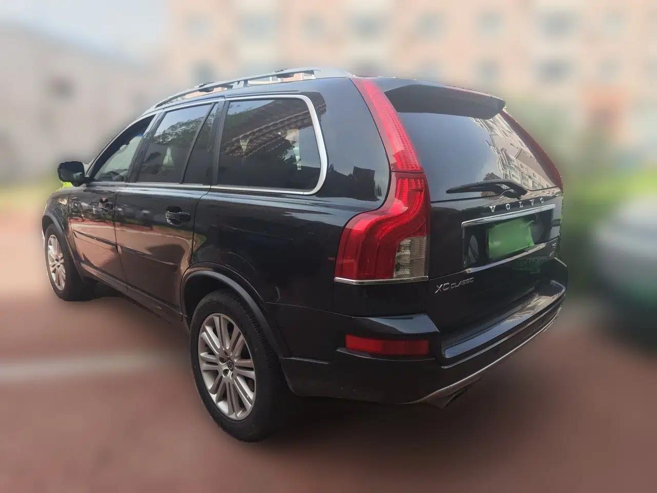 Volvo XC Classic — миниатюра 4