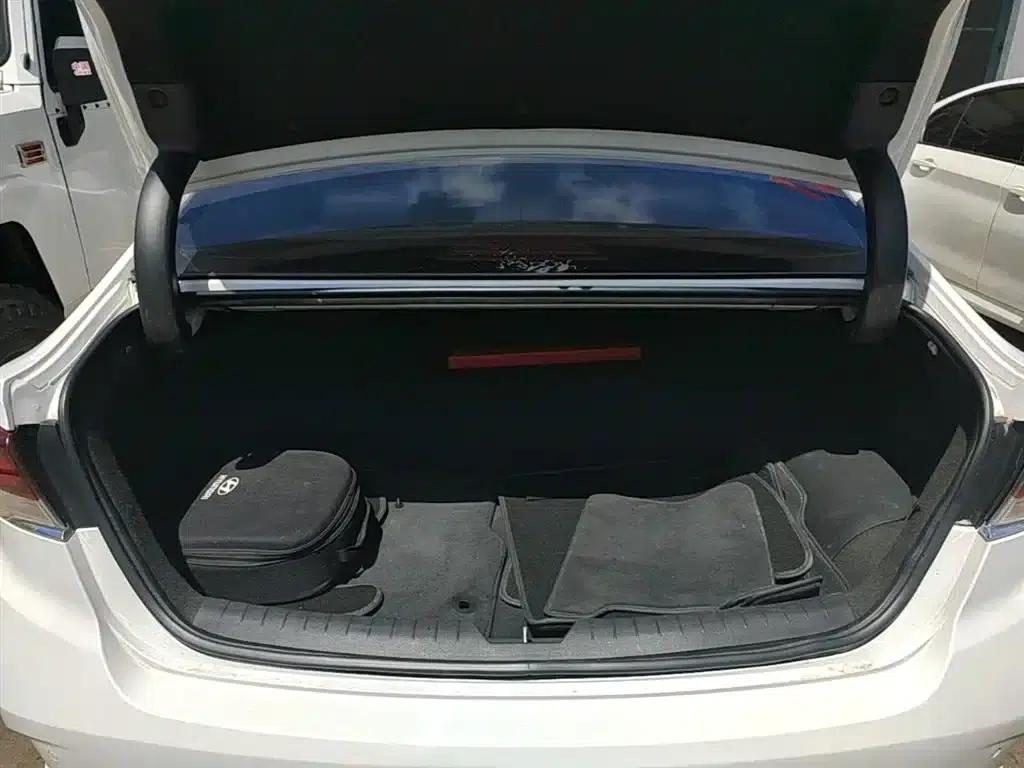 Sonata Plug-in Hybrid 2018 2.0 PHE Smart Edition (China VI Emission Standard) — миниатюра 19