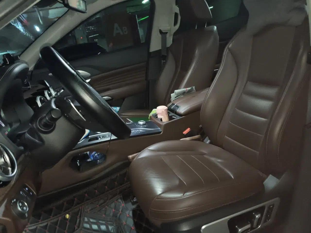 Wey VV7 New Energy 2020 PHEV 2.0T Flagship Model — миниатюра 15
