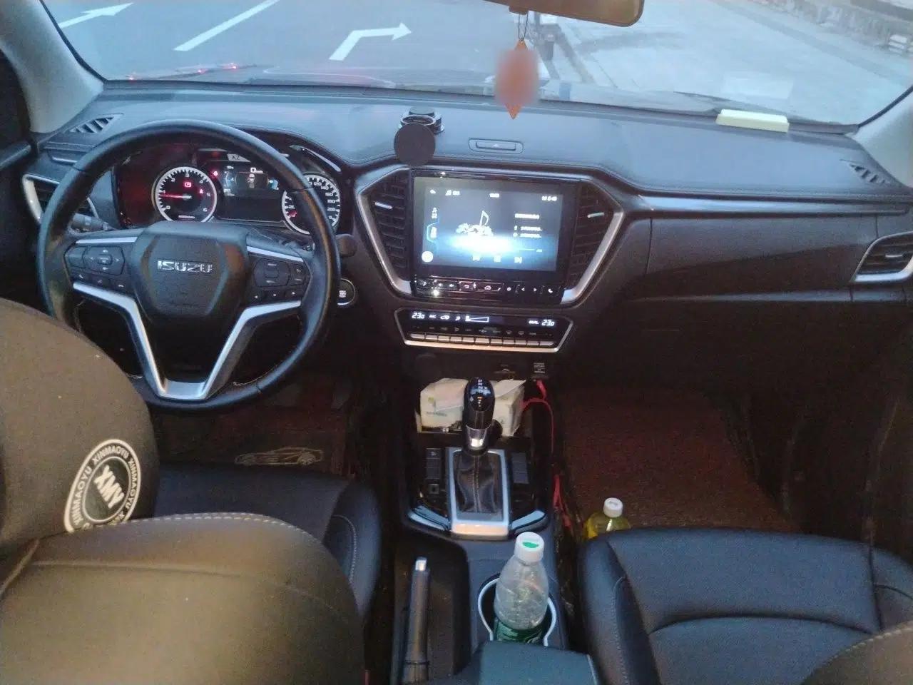 Isuzu D-MAX 2021 1.9T Automatic 2WD Diesel Global Bold RZ4E — миниатюра 9