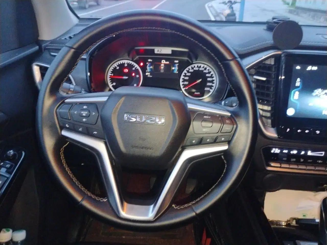 Isuzu D-MAX 2021 1.9T Automatic 2WD Diesel Global Bold RZ4E — миниатюра 10