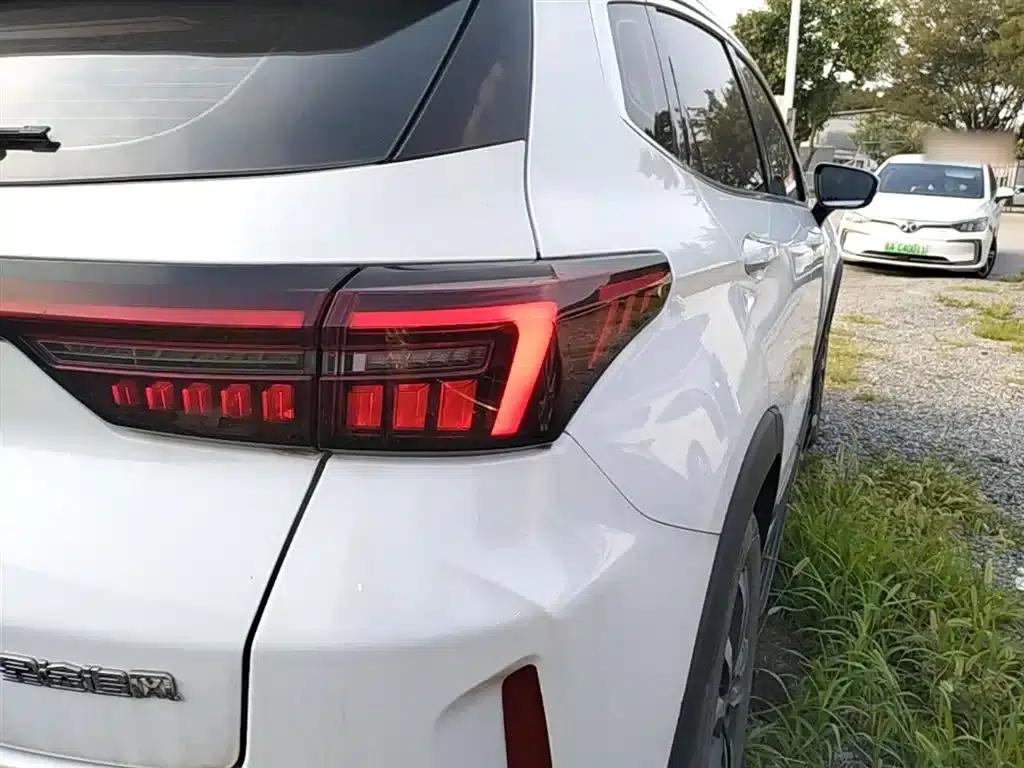 Exeed C-DM 2022 1.5TCI-DHT 105KM Wind Chaser Edition — миниатюра 8