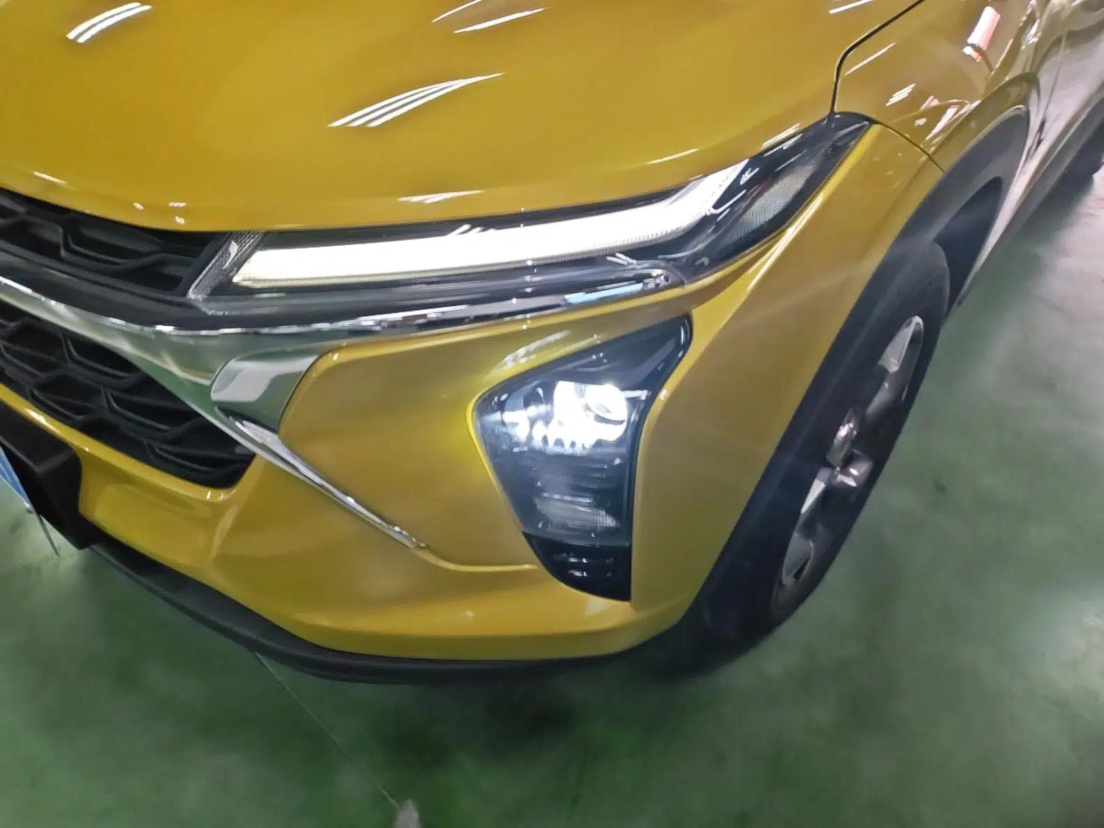 Chevrolet Seeker 2022 1.5T CVT Trend-Setting Edition — миниатюра 8