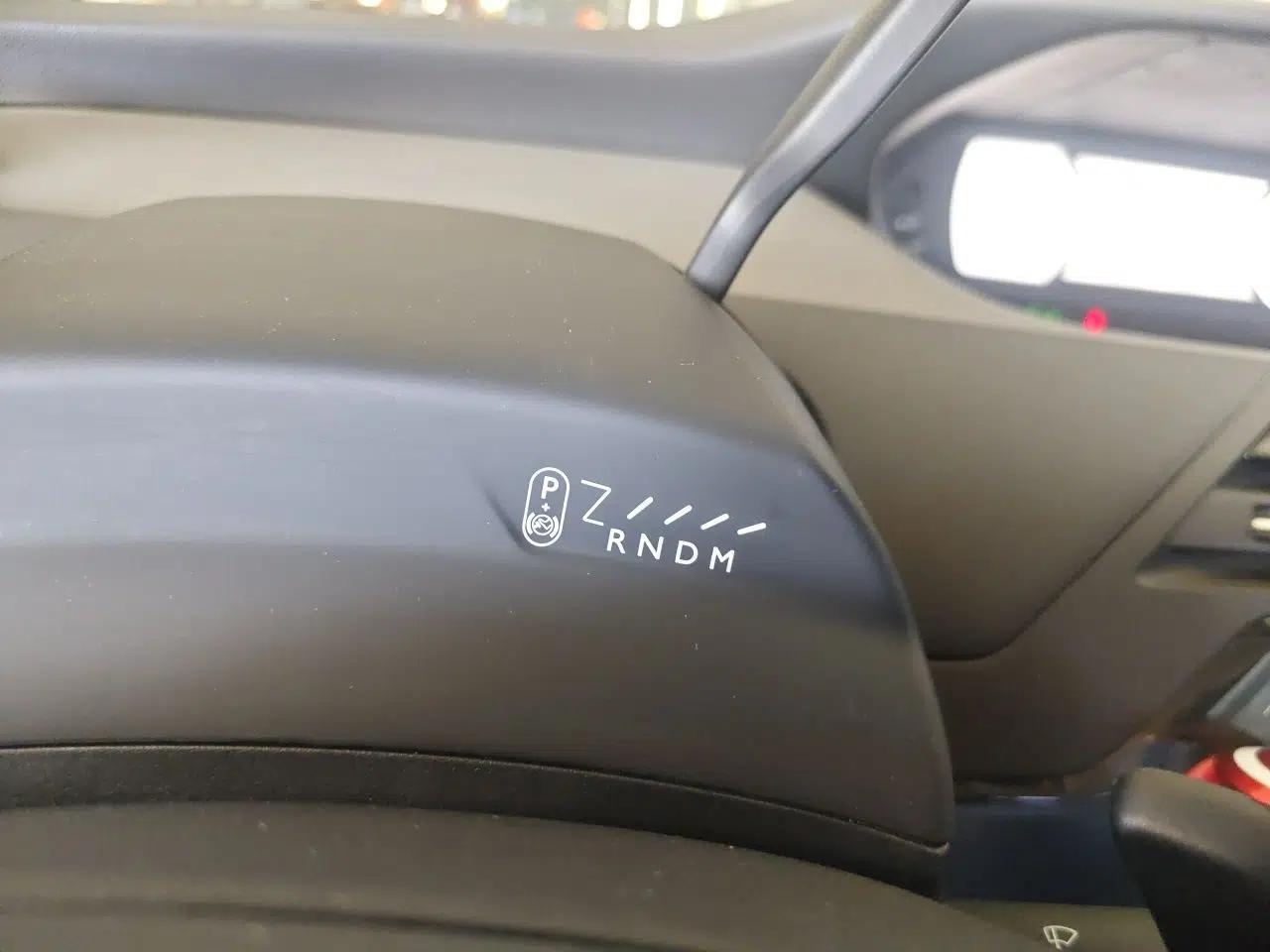 Citroen C4 Picasso 2015 Grand 1.6T Fashion Model 7 Seats — миниатюра 14