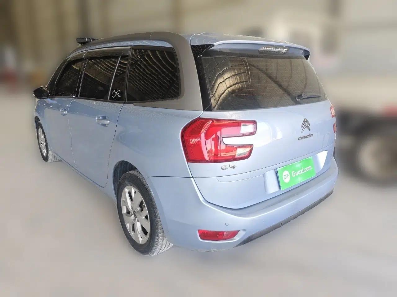 Citroen C4 Picasso 2015 Grand 1.6T Fashion Model 7 Seats — миниатюра 4