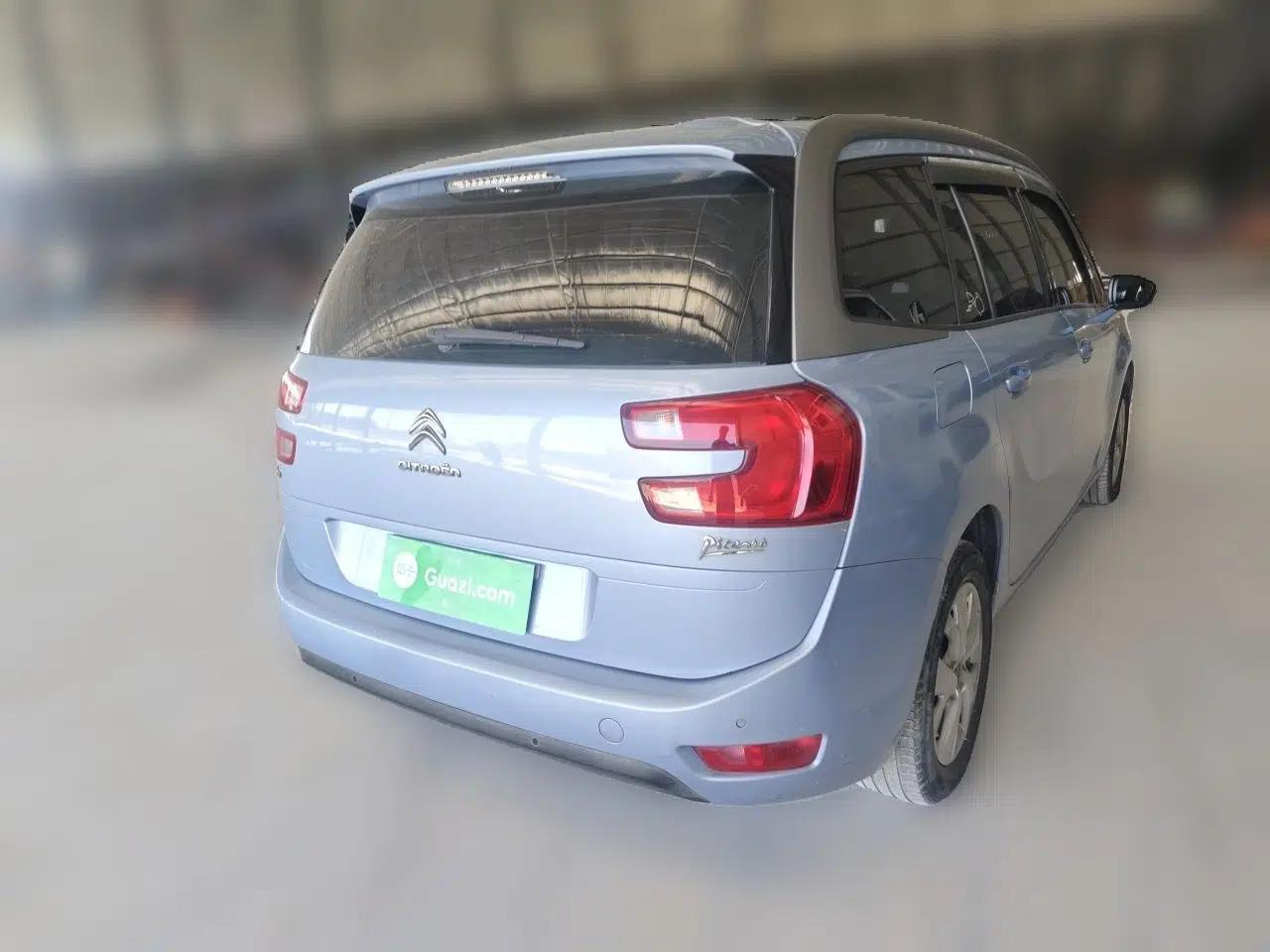Citroen C4 Picasso 2015 Grand 1.6T Fashion Model 7 Seats — миниатюра 6