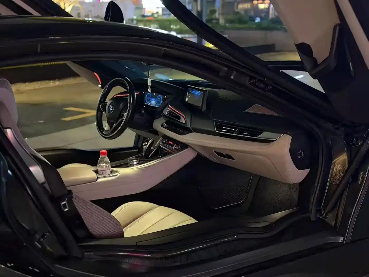 BMW i8 2014 Standard Edition — миниатюра 3