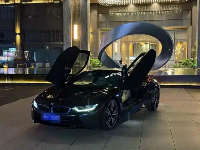 BMW i8 2014 Standard Edition