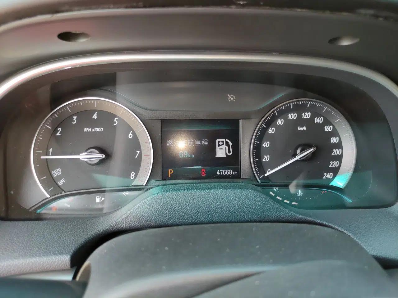 Buick Excelle GX 2018 18T Automatic Elite Model — миниатюра 12