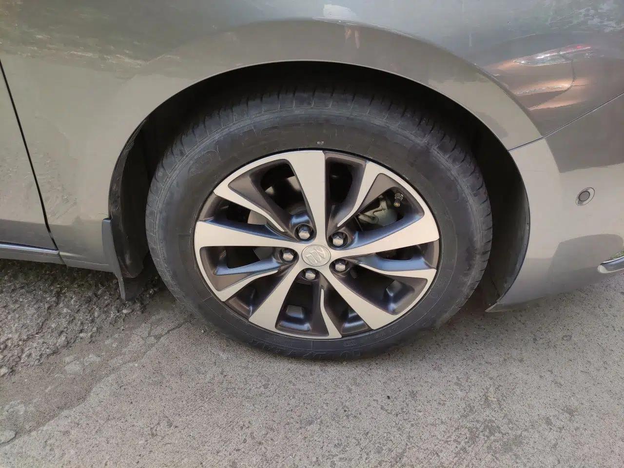 Buick Excelle GX 2018 18T Automatic Elite Model — миниатюра 8