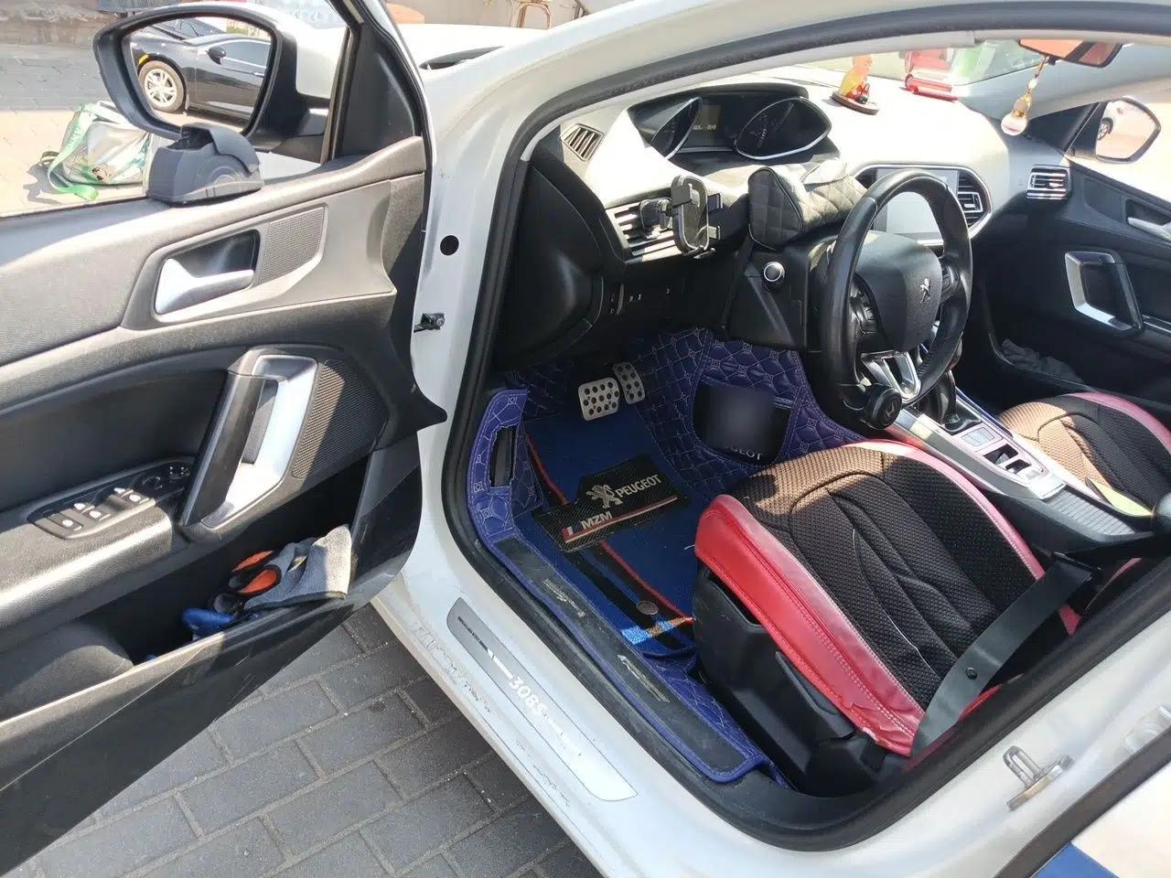Peugeot 308S 2015 1.6T Automatic Jingchi Edition — миниатюра 16
