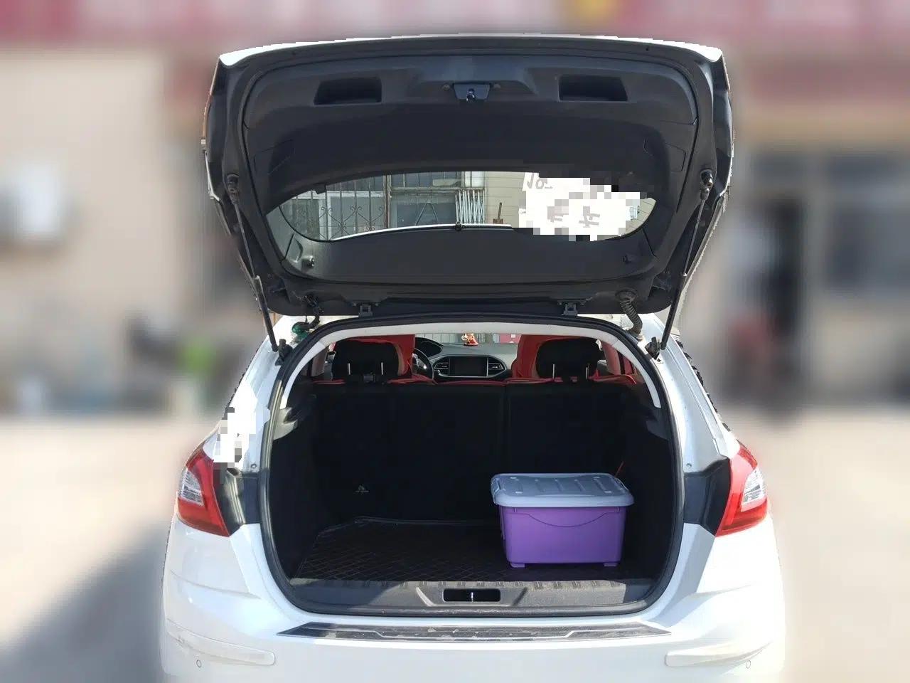 Peugeot 308S 2015 1.6T Automatic Jingchi Edition — миниатюра 19