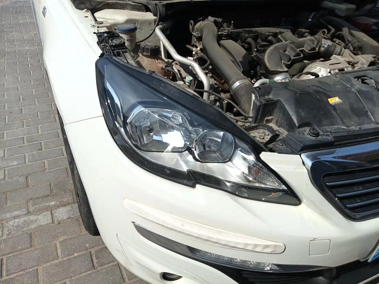 Peugeot 308S 2015 1.6T Automatic Jingchi Edition — миниатюра 7