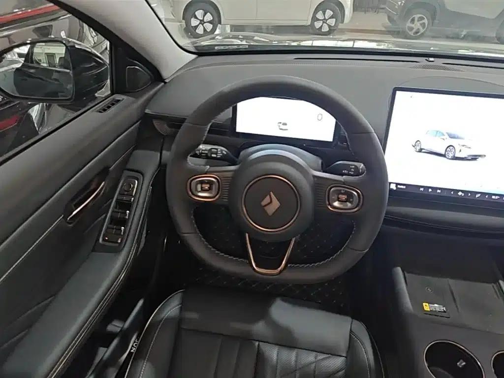Baojun Enjoy 2025 Pure Electric 600km Luxury Edition — миниатюра 11