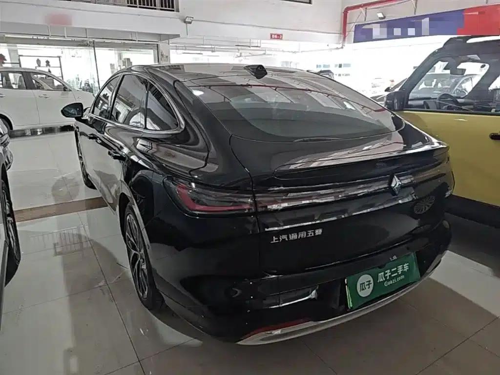 Baojun Enjoy 2025 Pure Electric 600km Luxury Edition — миниатюра 5