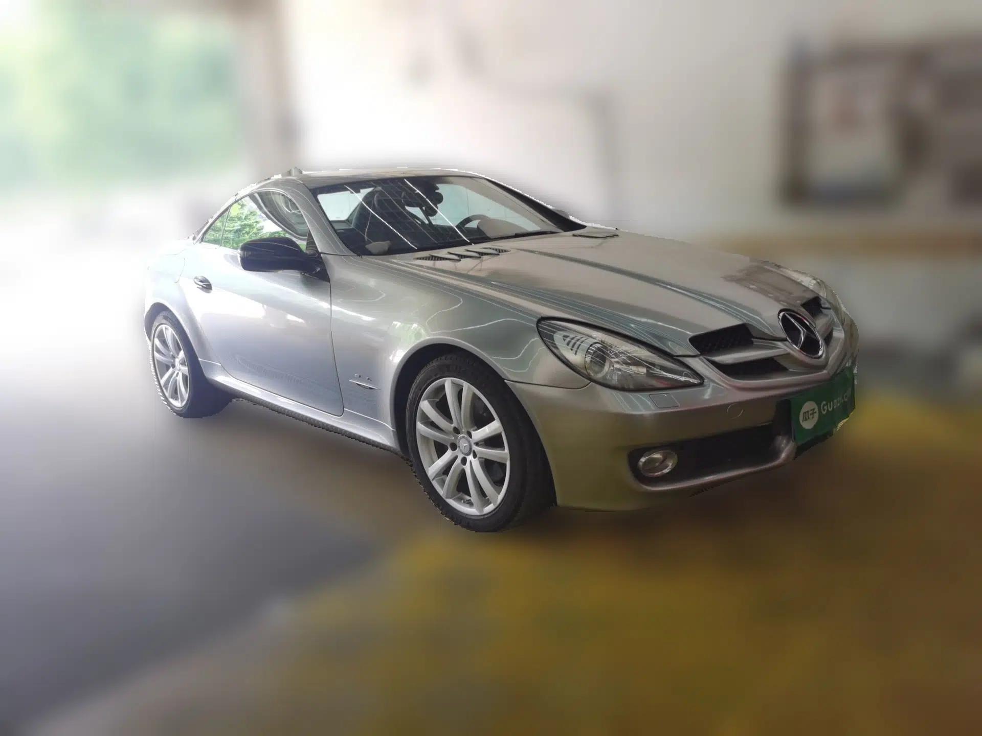 Mercedes-Benz SLK-Class 2010 SLK 300 Grand Edition — миниатюра 3