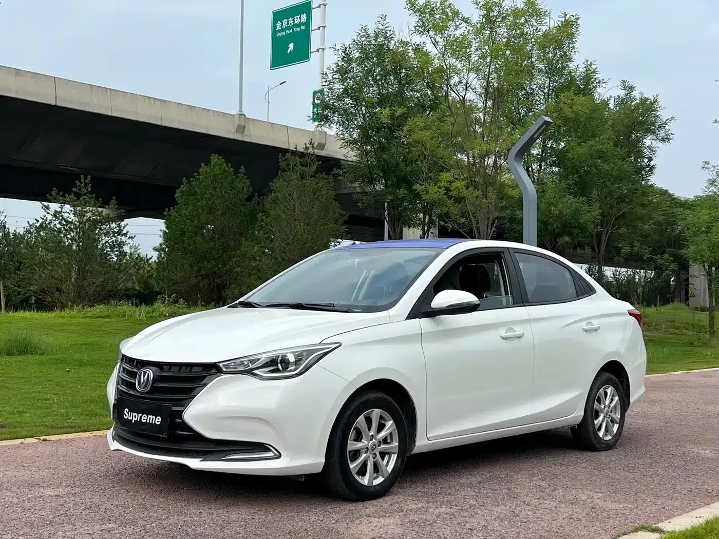 Yuexiang 2019 1.5L DCT Luxury Edition (National VI Emission Standard) — миниатюра 1