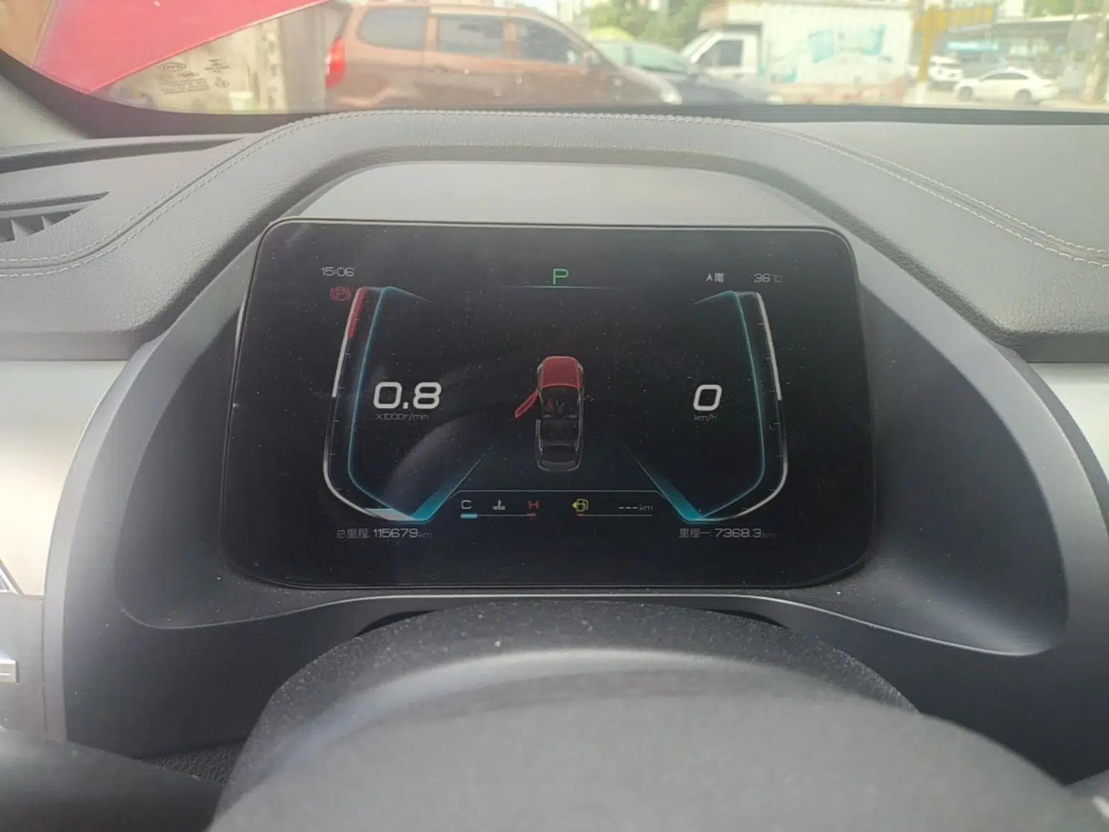 BYD Qin Pro 2018 1.5TI Automatic Smart Connect Luxury Edition — миниатюра 14