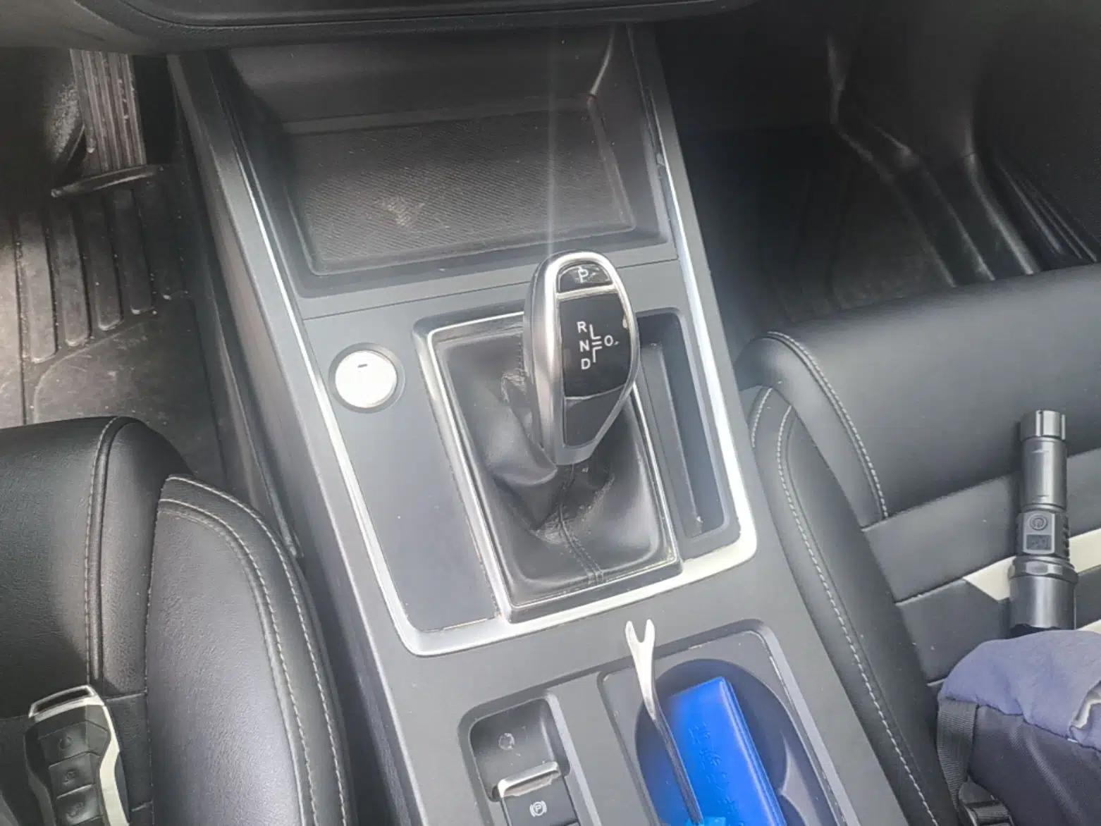 BYD Qin Pro 2018 1.5TI Automatic Smart Connect Luxury Edition — миниатюра 16