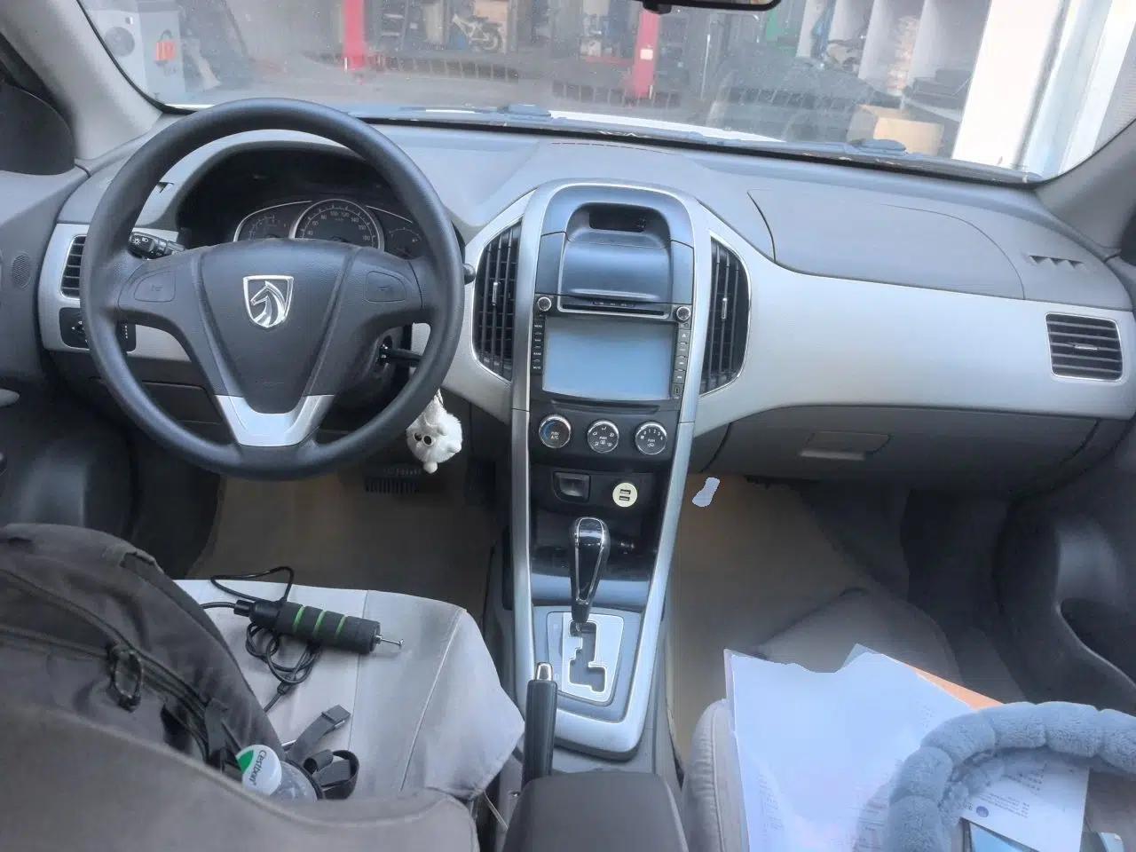 Baojun 630 2012 1.5L DVVT automatic comfort version — миниатюра 9