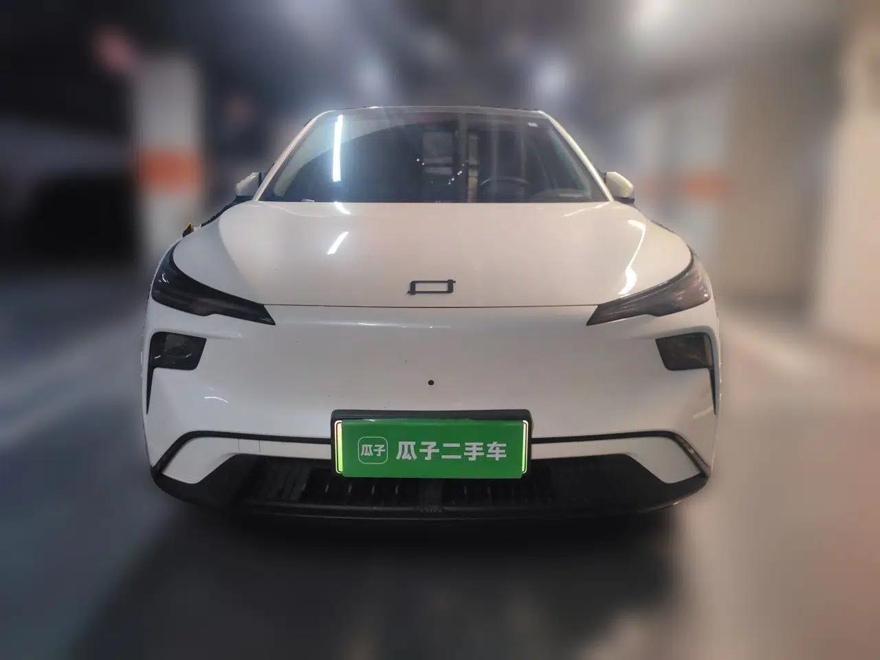 Bestune Yueyi 03 2025 565km Premium Edition — миниатюра 2