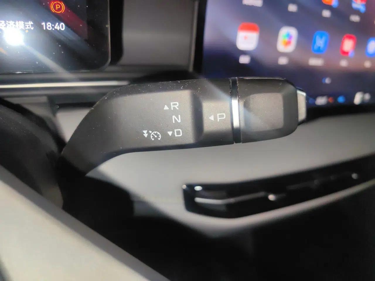Bestune Yueyi 03 2025 565km Premium Edition — миниатюра 14