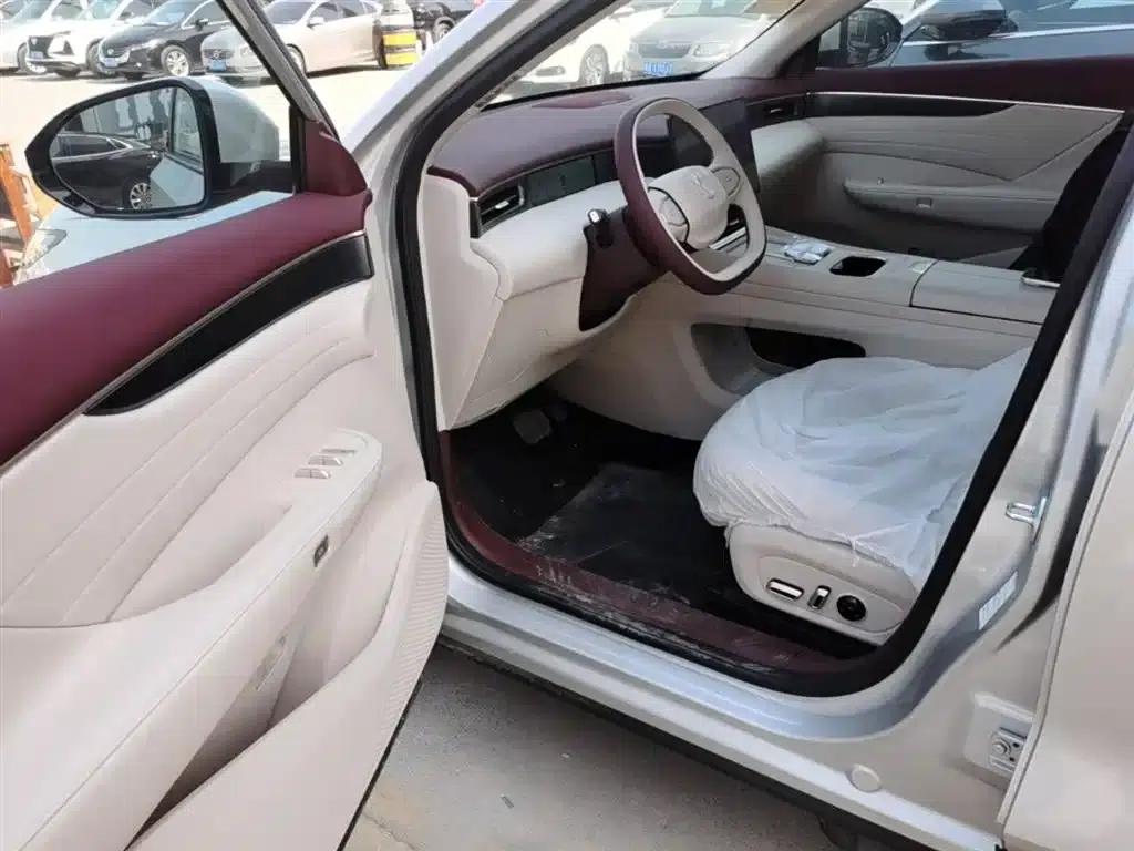 Dongfeng Fengshen L8 2025 Model 112KM Dream Edition — миниатюра 16