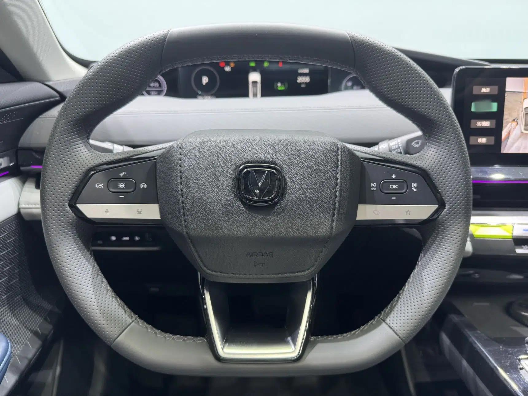 CHANGAN UNI-V iDD 2023 ZhiDian iDD 1.5T 113km ZhiKu Model — миниатюра 13