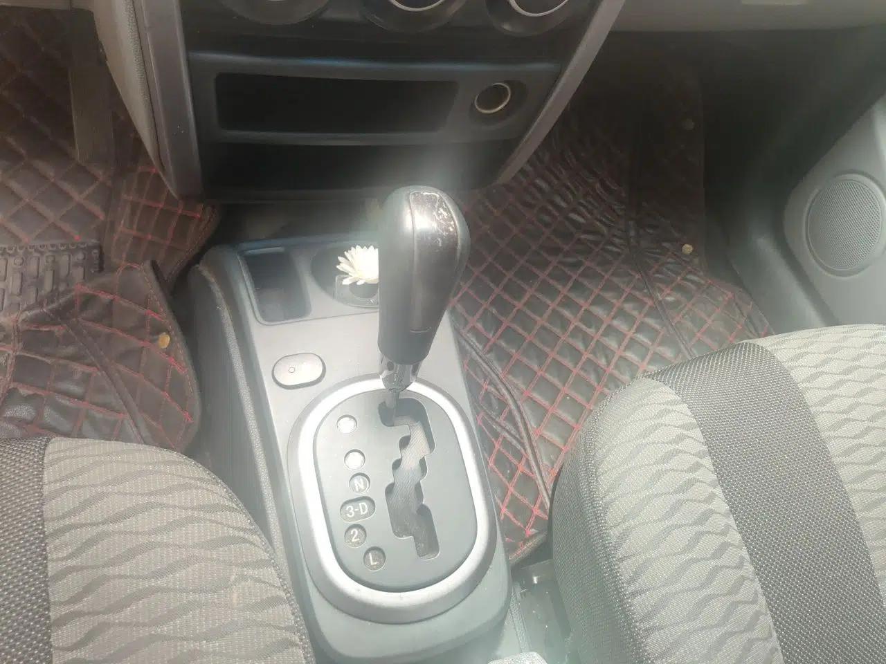 CHANGAN CX20 2011 1.3L Automatic Sport Edition — миниатюра 14