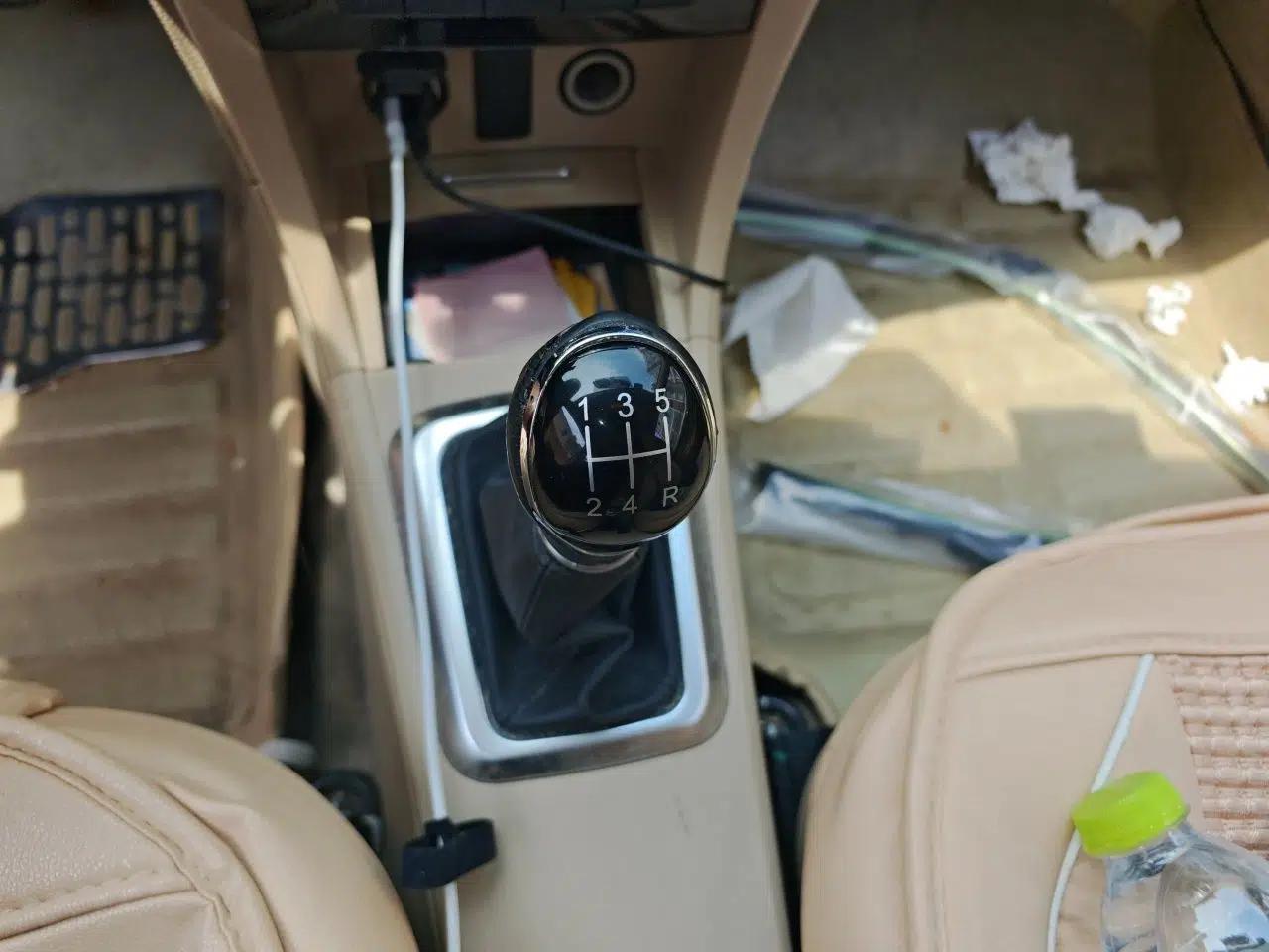 Great Wall C30 2015 1.5L Manual Luxury Model — миниатюра 14