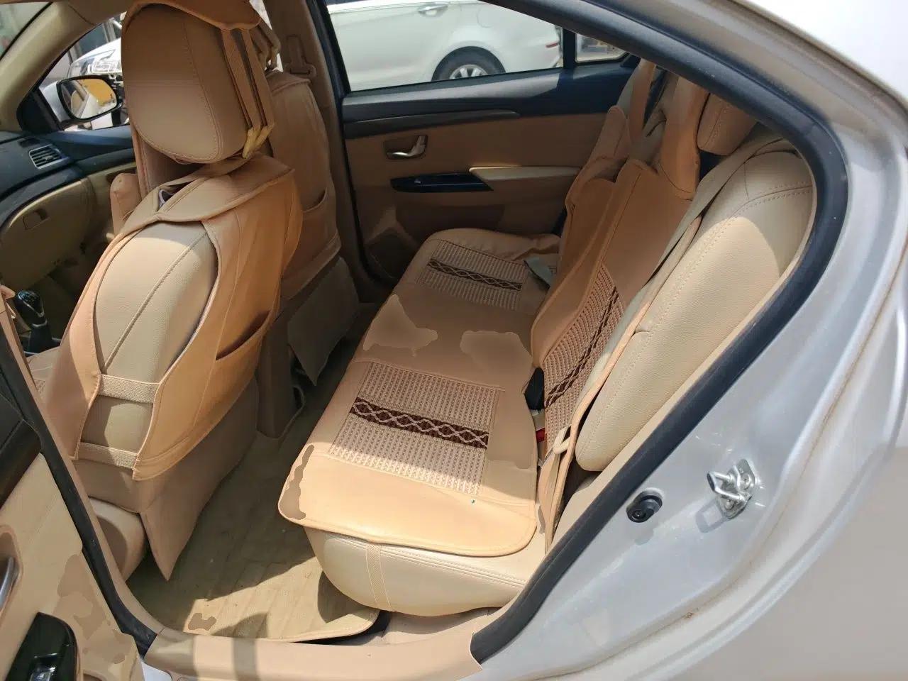 Great Wall C30 2015 1.5L Manual Luxury Model — миниатюра 17