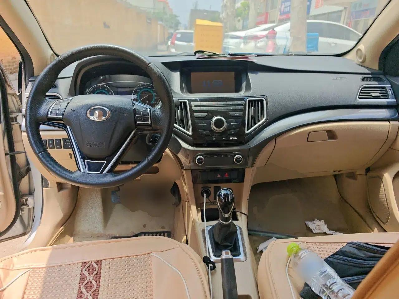 Great Wall C30 2015 1.5L Manual Luxury Model — миниатюра 9