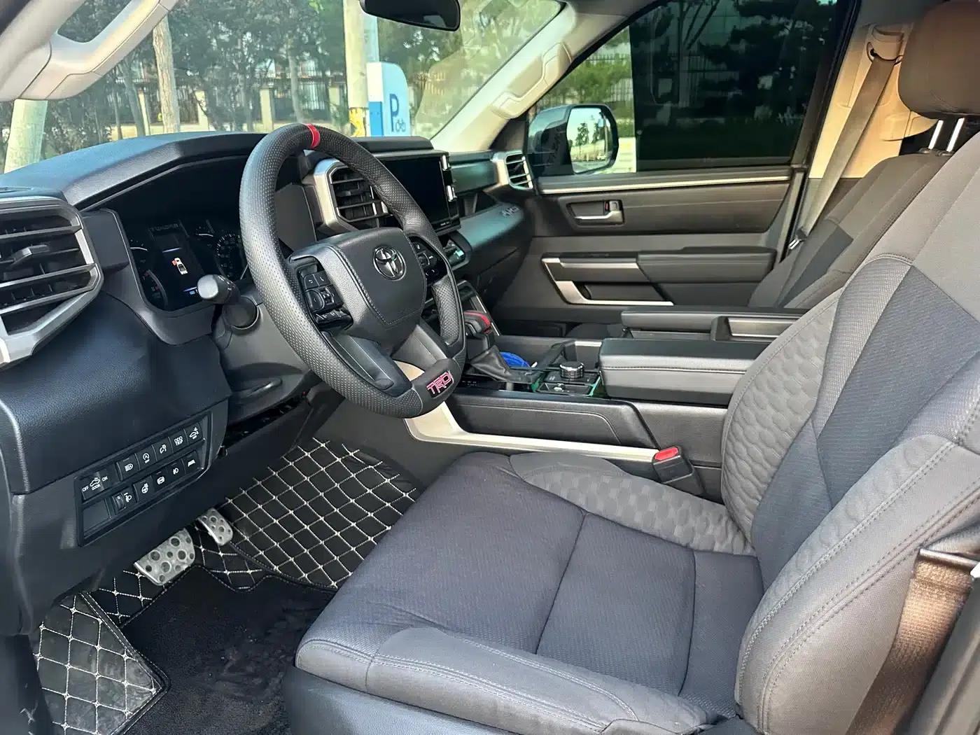 2023 Tundra 3.5T Canadian Spec — миниатюра 8