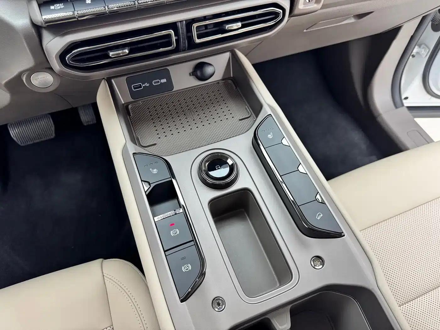 Haval Big Dog PLUS New Energy 2026 Hi4 150km Trendy Electric Edition — миниатюра 16