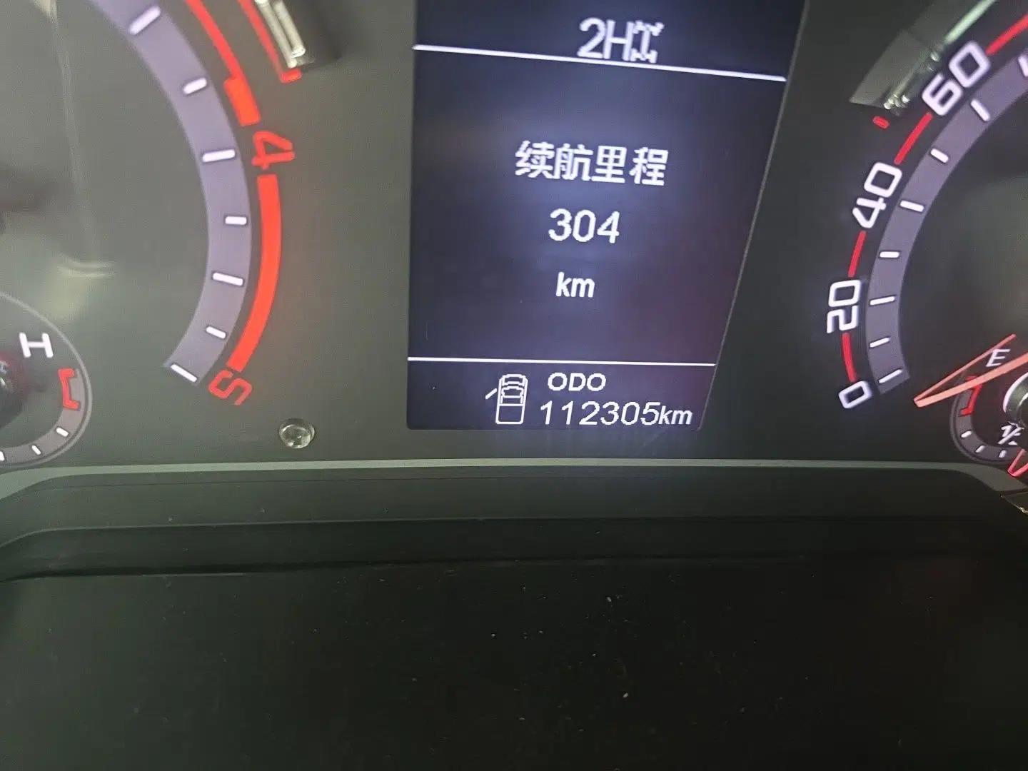 SAIC MAXUS T60 2020 2.0T Diesel Manual 4x4 High-Ride Pioneer Edition Long Wheelbase China VI Standard — миниатюра 12