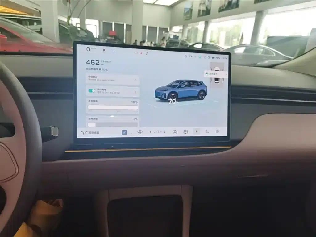 Hongqi Tiangong 06 2025 660 4WD Smart Selection Edition — миниатюра 13