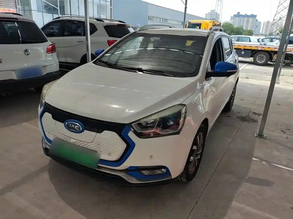 JAC iEV7S 2018 Smart Edition — миниатюра 1