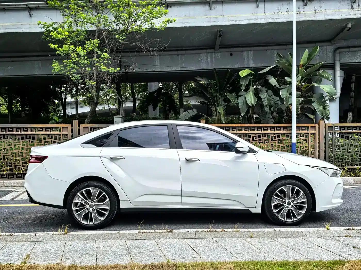 Geely Geometry A 2019 High-Dimension Standard Range Cube Edition — миниатюра 12