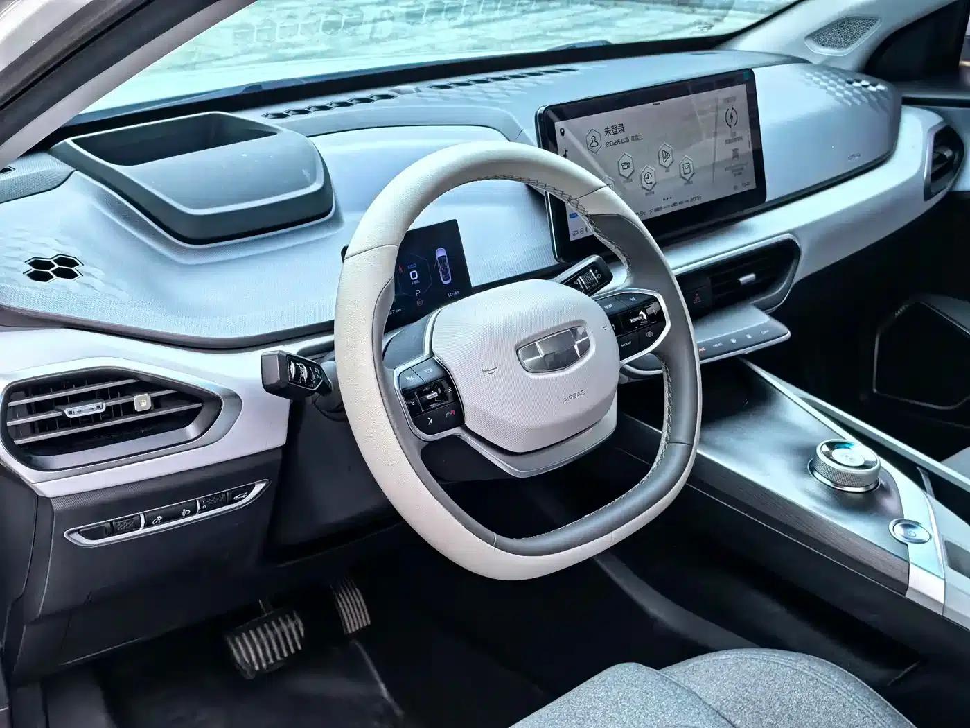 Geely Geometry A 2019 High-Dimension Standard Range Cube Edition — миниатюра 19