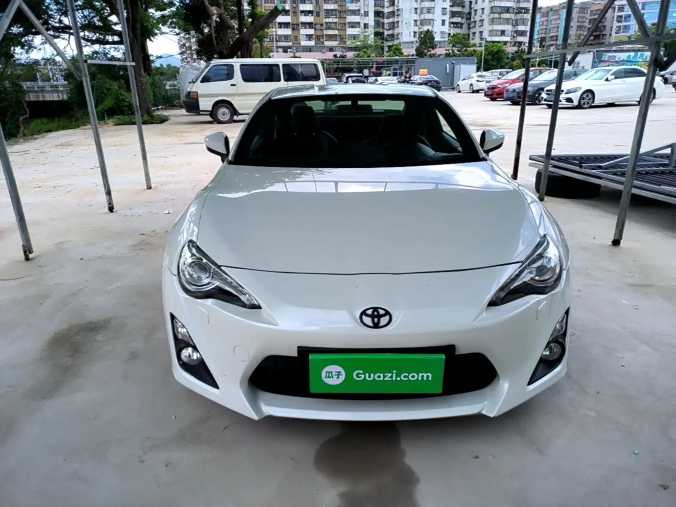 Toyota 86 2014 2.0L Automatic Luxury Version — миниатюра 2