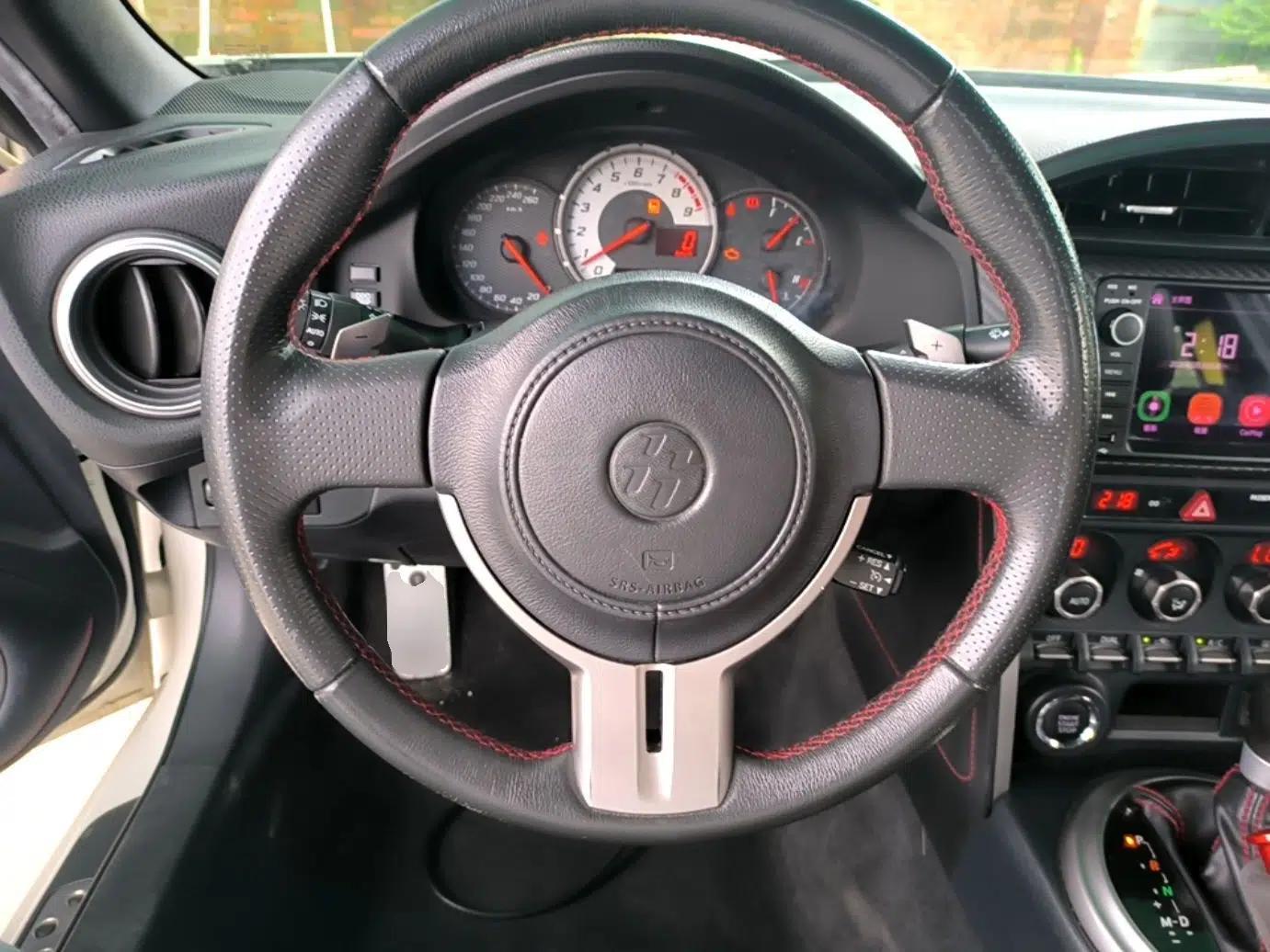 Toyota 86 2014 2.0L Automatic Luxury Version — миниатюра 19