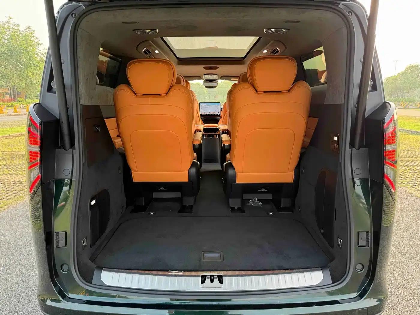 Yizhen L380 2025 Model 805km Flagship Edition 4WD — миниатюра 31