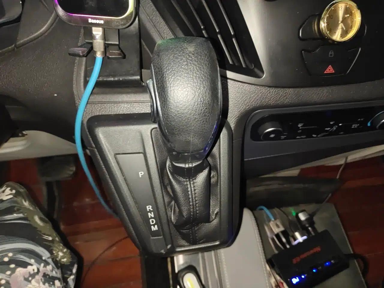 Ford Tourneo Custom 2017 2.0T Automatic Elite Edition — миниатюра 14