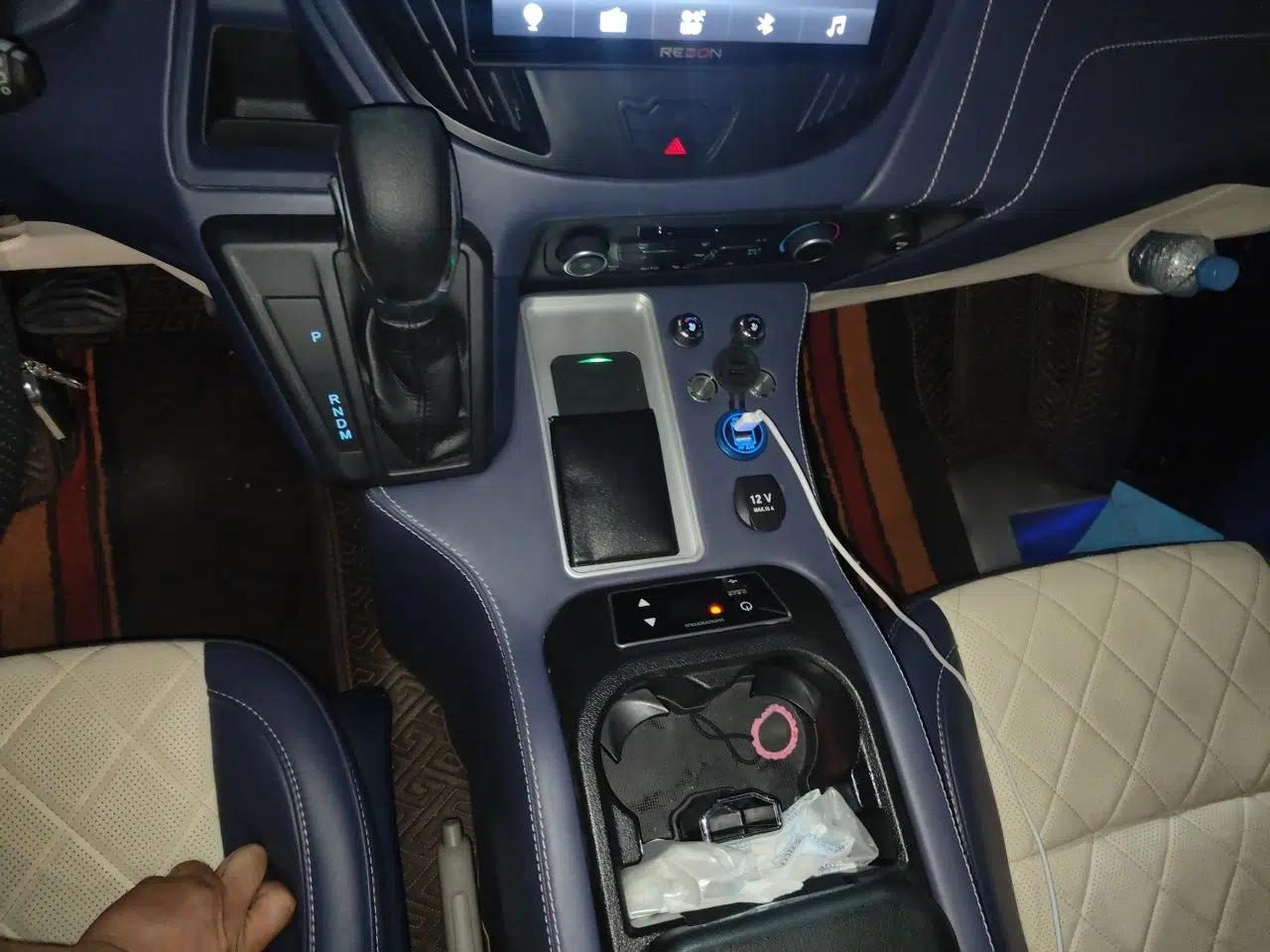 Ford Tourneo Custom 2020 2.0T Automatic Elite Edition China VI Standard — миниатюра 14