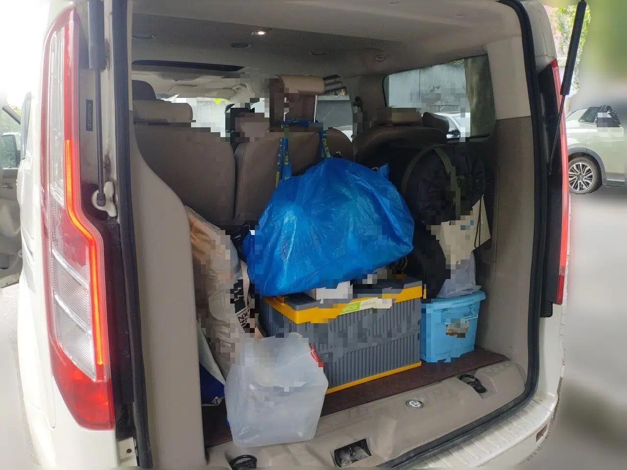 Ford Tourneo Custom 2017 2.0T Automatic Elite Version — миниатюра 19