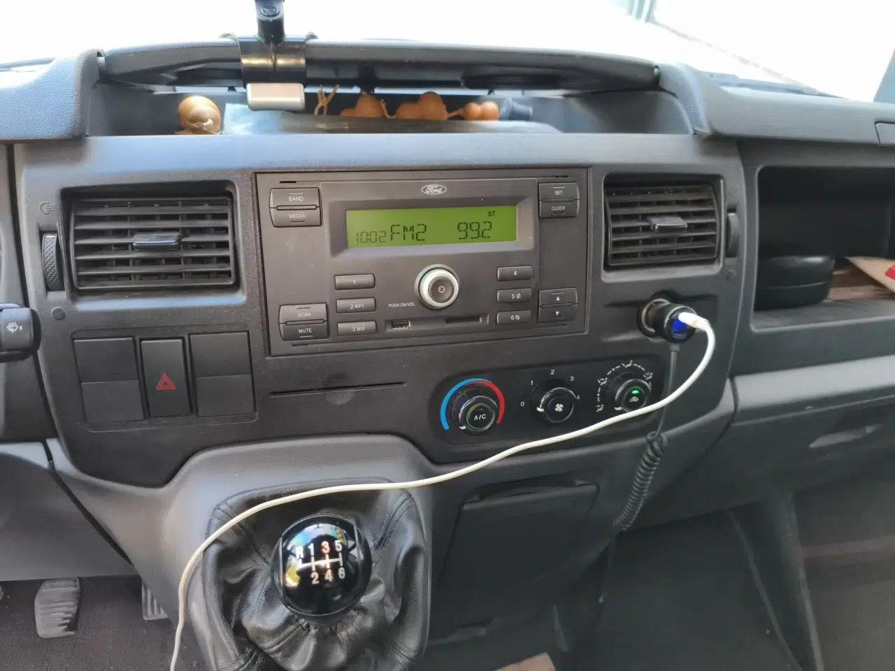 Ford Transit Custom — миниатюра 13