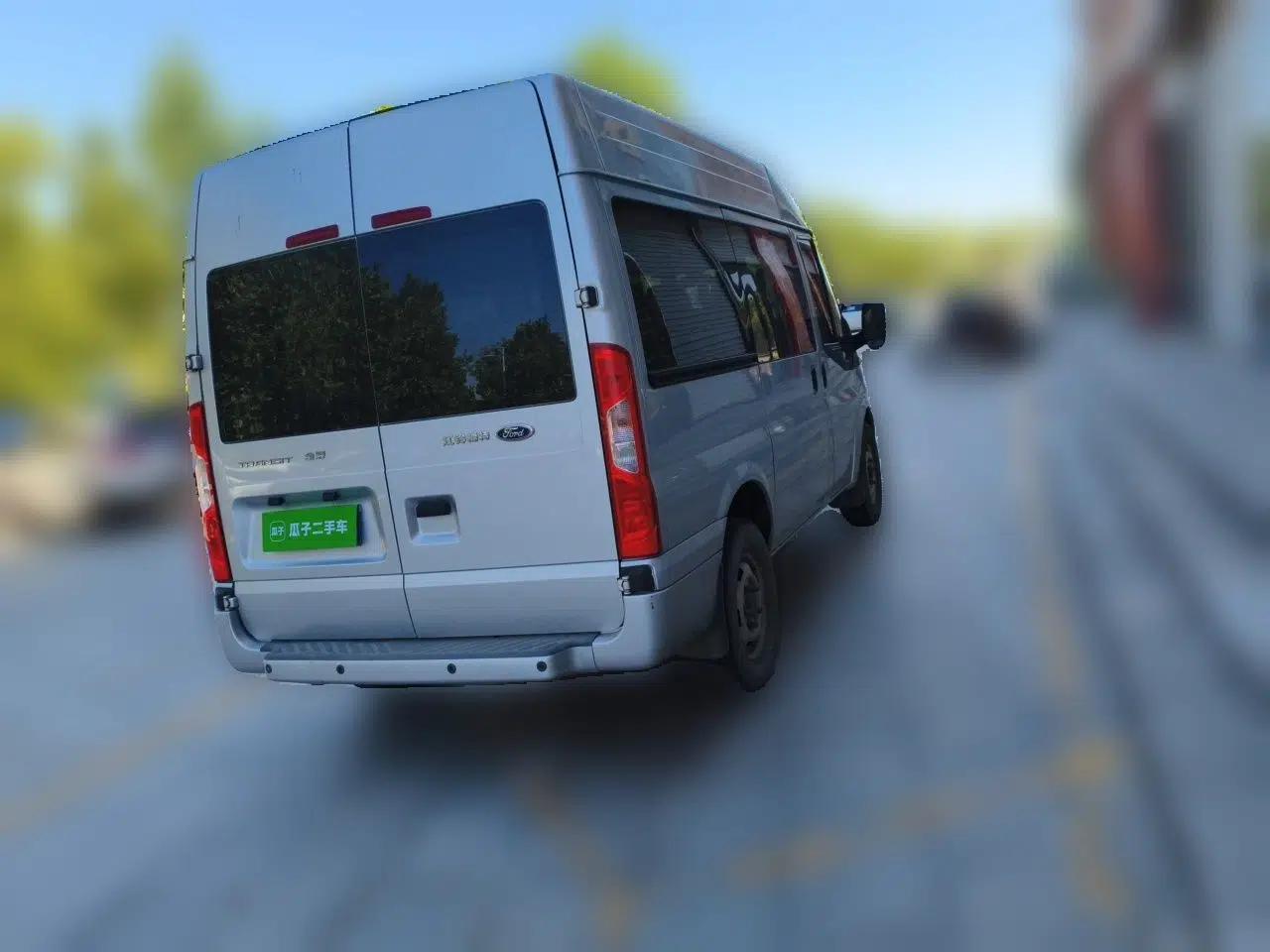 Ford Transit Custom — миниатюра 6