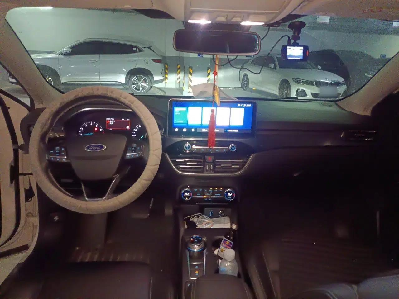 Ford Focus Active 2020 EcoBoost 180 Automatic Titanium Edition — миниатюра 9